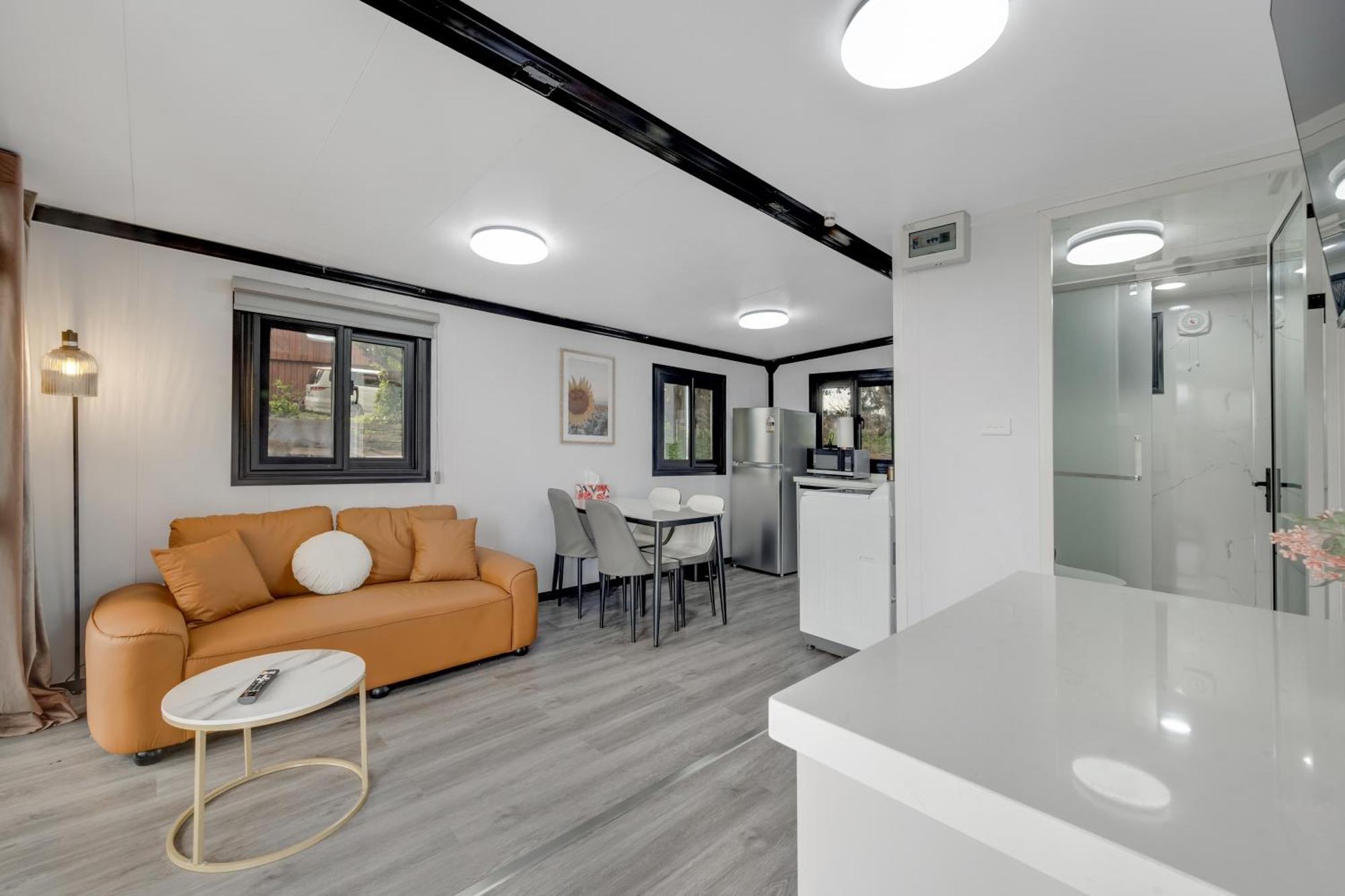 2 Bedrooms Cabin 5 Min To Pukekohe Town Centre Exterior photo